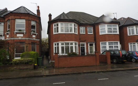 HMO – London NW2